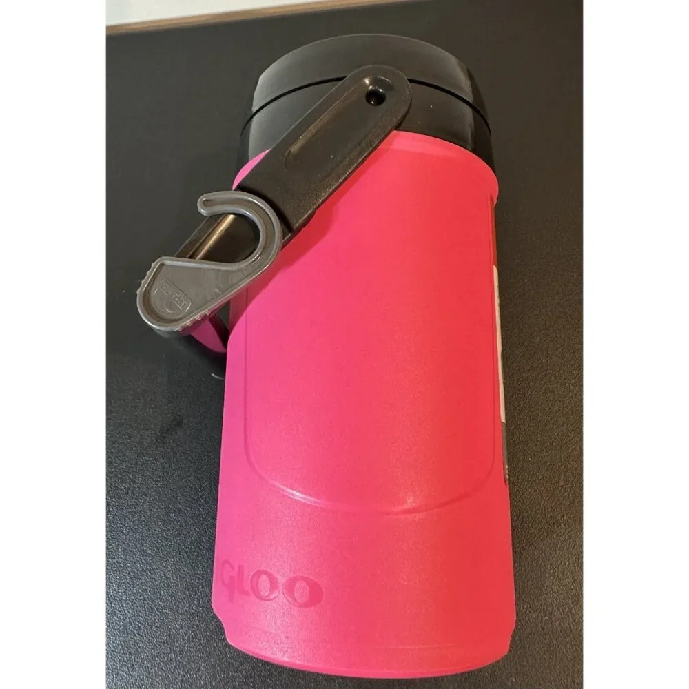 New Igloo Sport Beverage Cooler 1/2‎ Gallon Capacity With Hooks- Pink - Picture 5 of 9